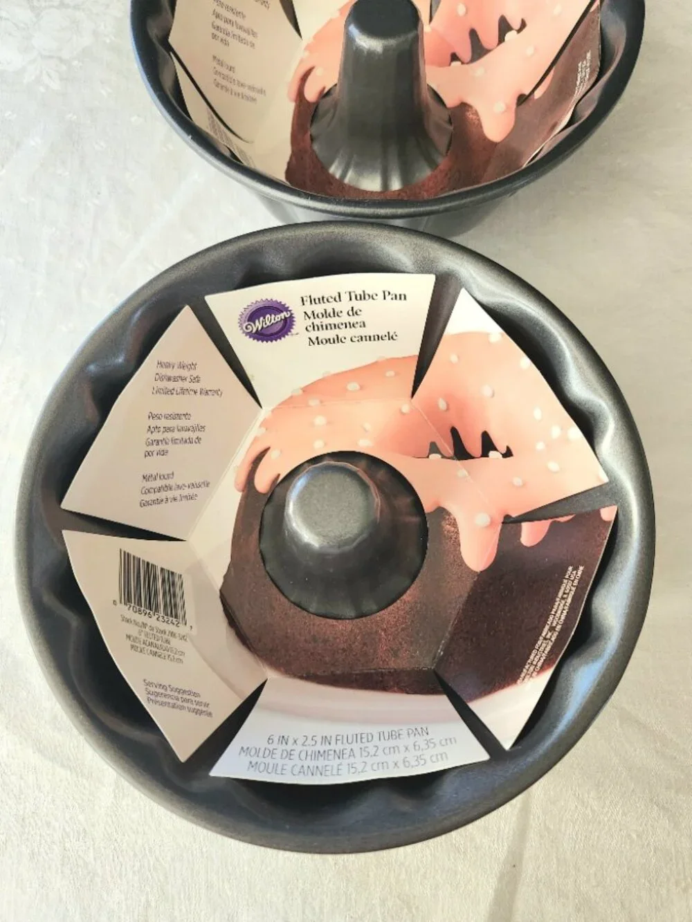 New Wilton Fluted Tube Pan Set of 2, Measures 6 inch x 2.5 inch